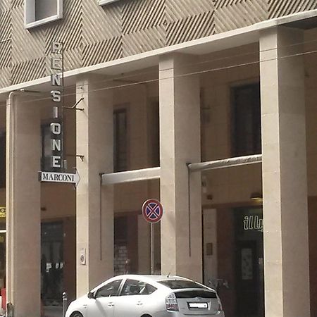 Pensione Marconi Bologna Bagian luar foto