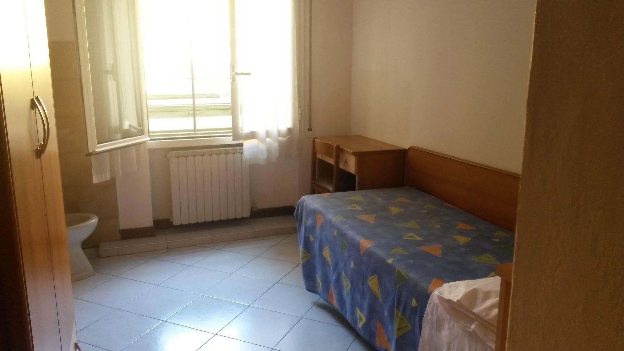 Pensione Marconi Bologna Bagian luar foto